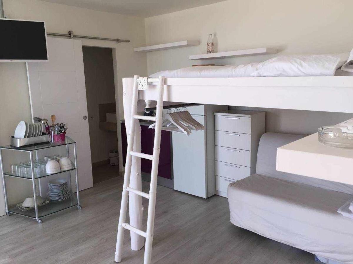 Apartment Ed Senses Infinity